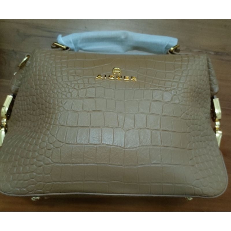 AIGNER