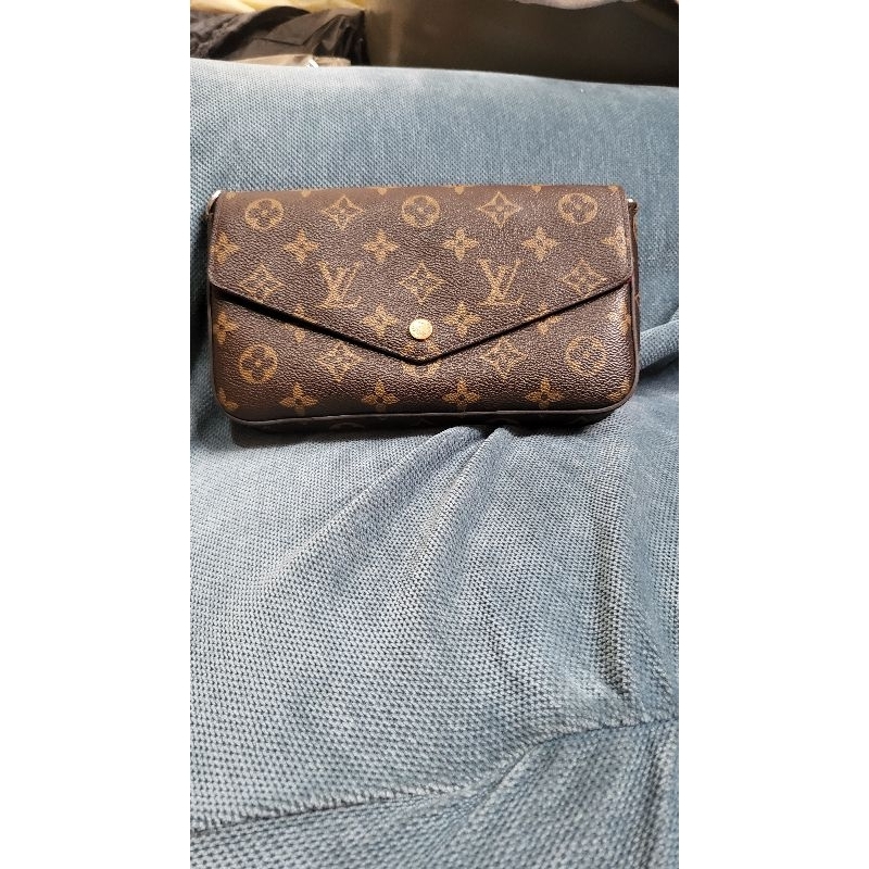LVong cluth rantai preloved