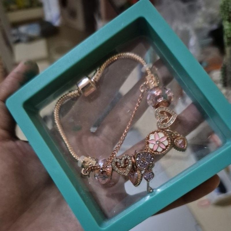 gelang pandora