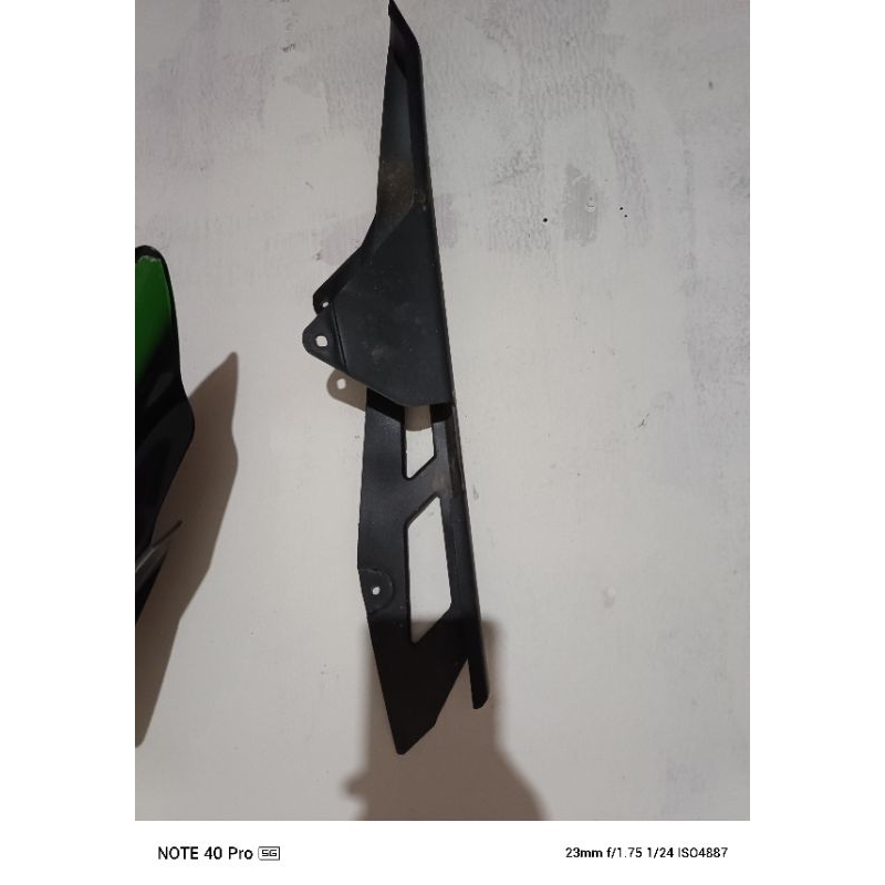 tutup rantai ninja r