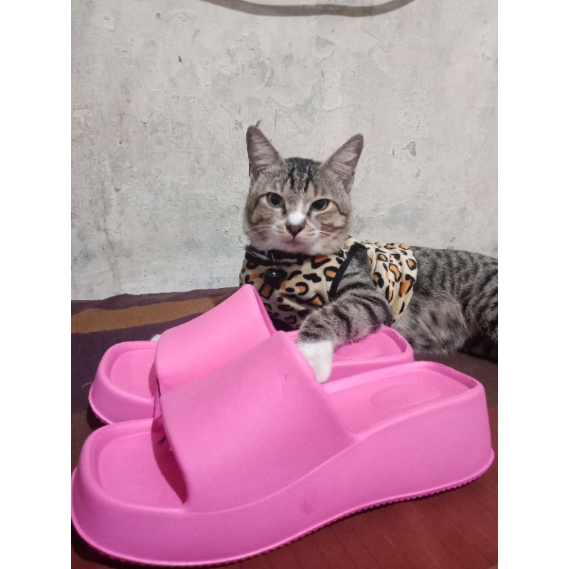 Sandal Cewek Pink new