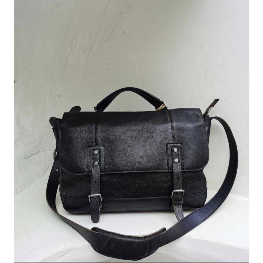READY STOCK - ANZU MESSENGER
