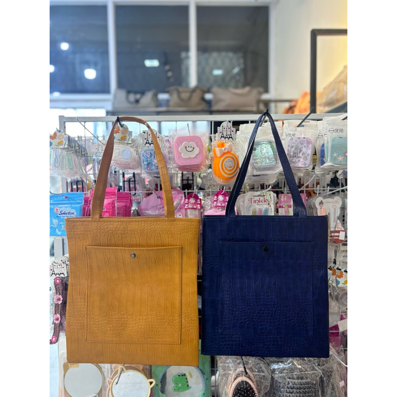 TOTEBAG KULIT IMPORT