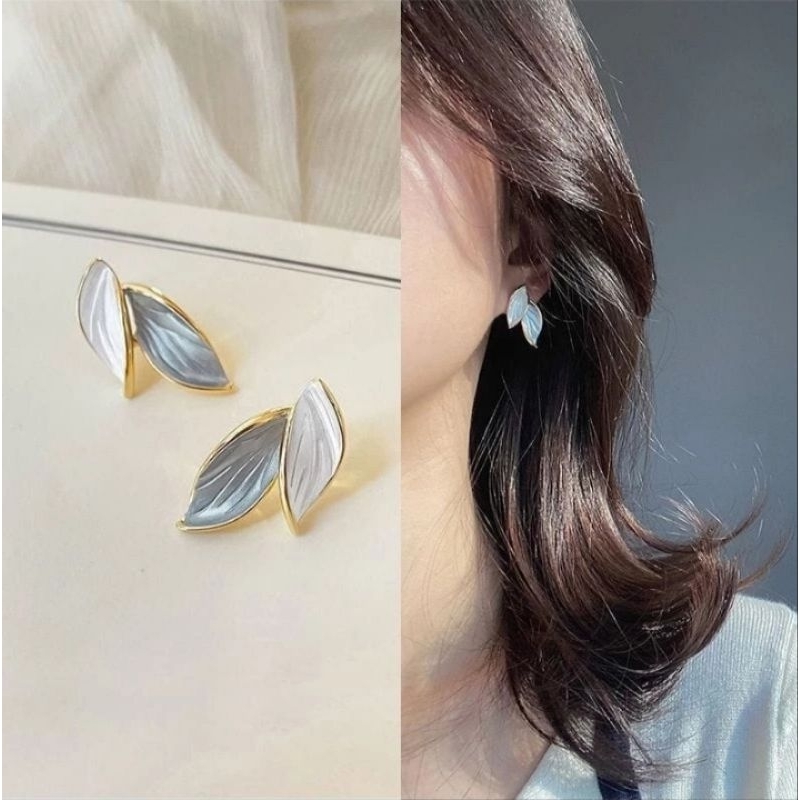 Leaf Earrings Korean Style