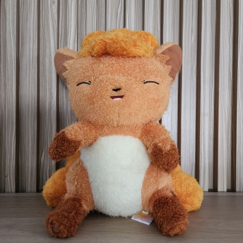 BONEKA POKEMON VULPIX BANPRESTO