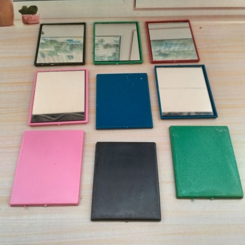 Kaca kotak polos mini isi 12pcs