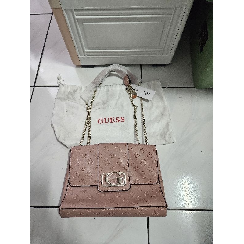 Guess Bag (NEW)