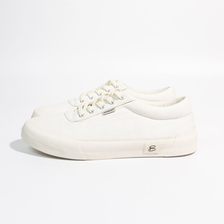 Sepatu Patrobas Basic Low Off White ( SIZE 35 - 45 ) Original