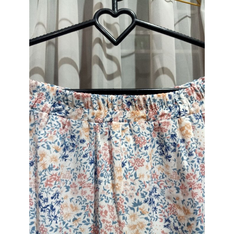 rok wanita