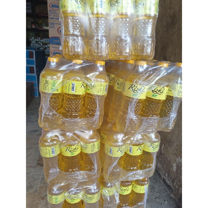 MINYAK GORENG RISKI 900ML BOTOL