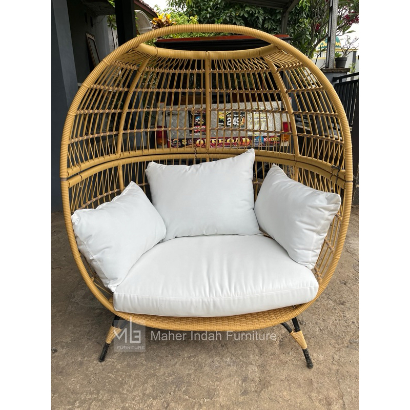 sofa rotan