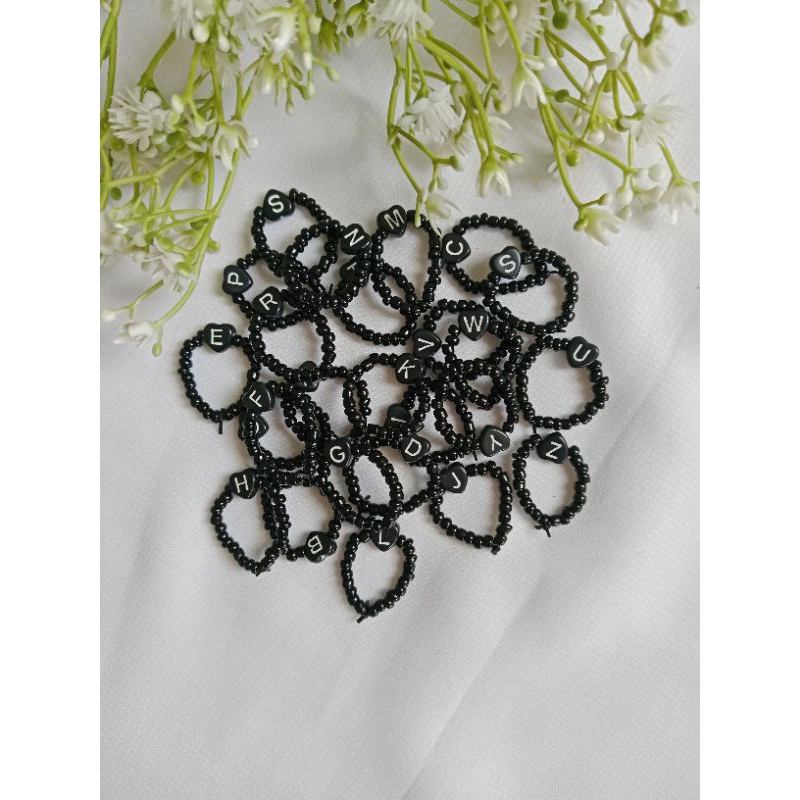 Cincin Manik Huruf