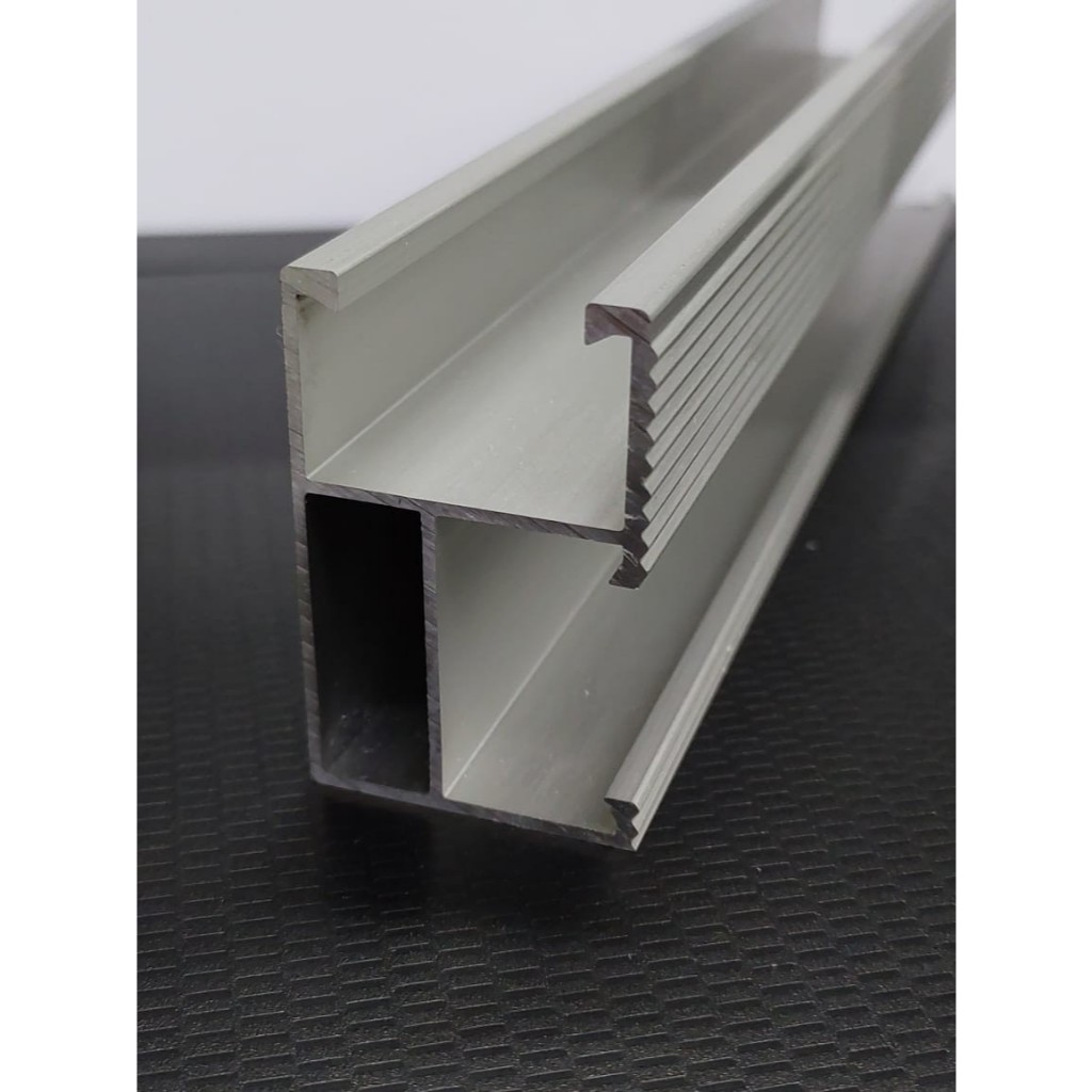 Aluminium Rail Panel Solar Mounting Bracket PLTS - 2.2 Meter