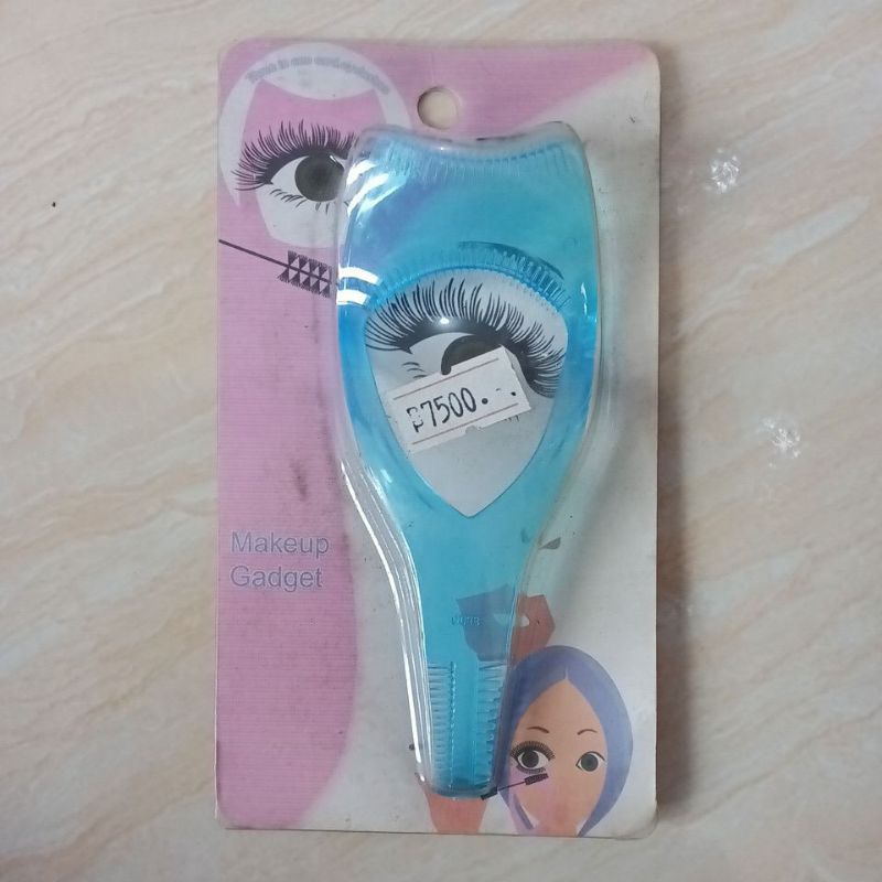 Three In One Card Eyelashes