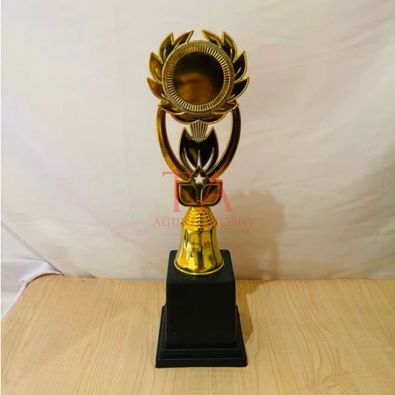 Piala Emas Tinggi 35 cm