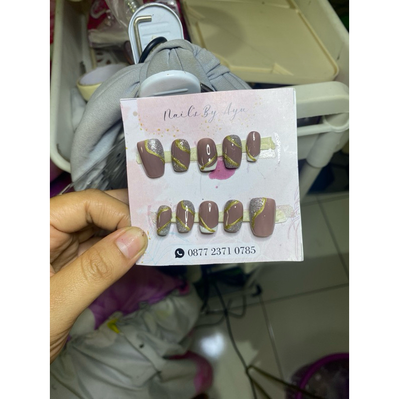 PRESONNAIL