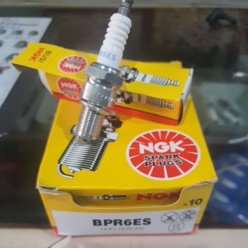 Busi NGK BPR6ES