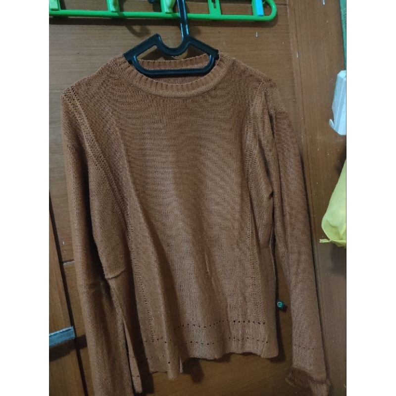 Baju Rajut Coklat
