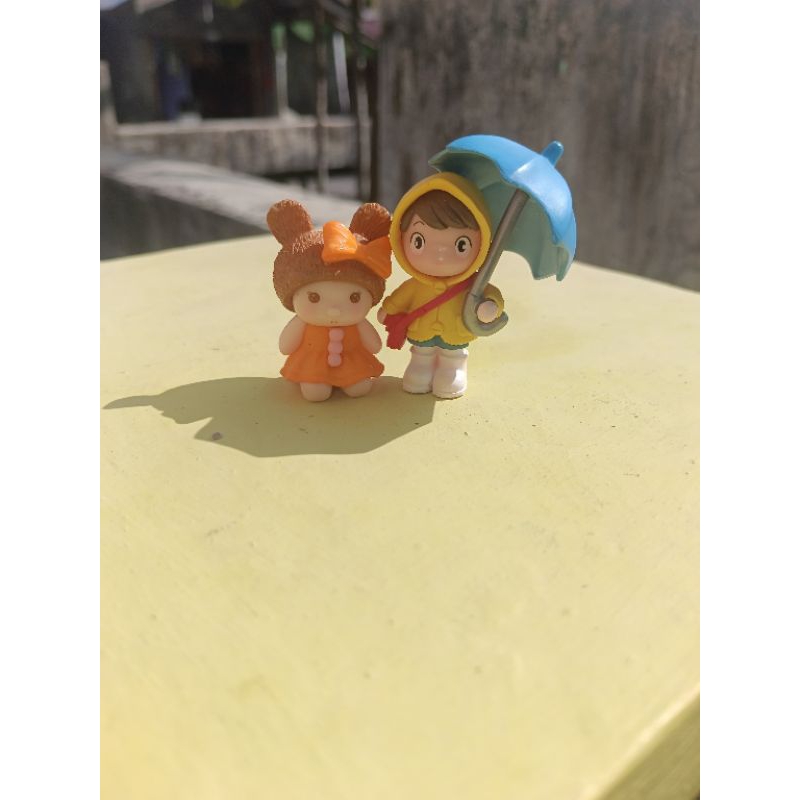 figure boneka payung