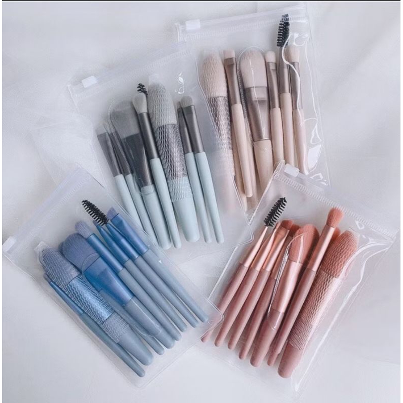 SET KUAS MAKE UP 8 IN 1