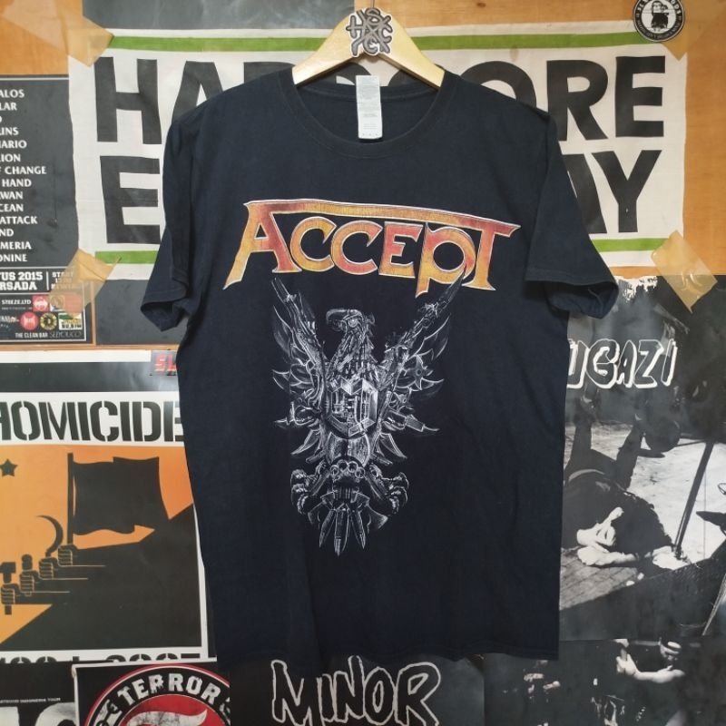 ACCEPT