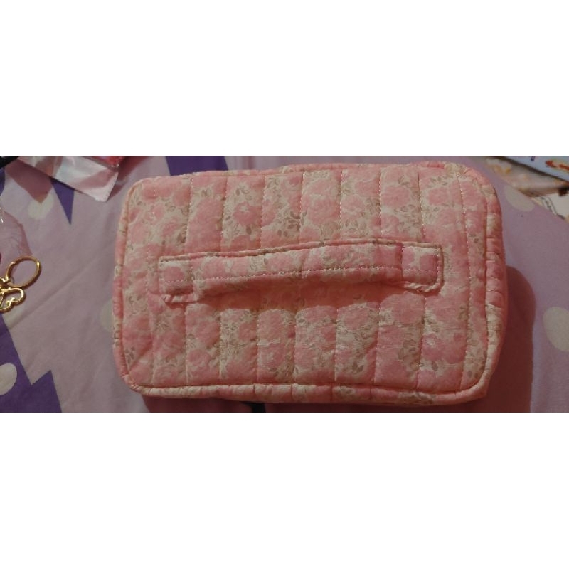 pouch make up