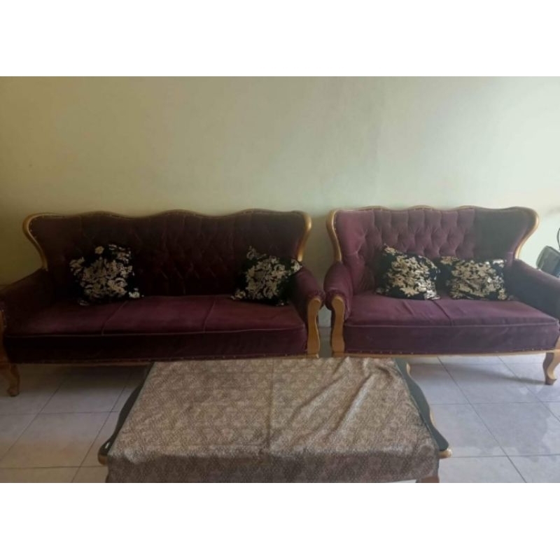 7 set sofa romawi + 1 lemari