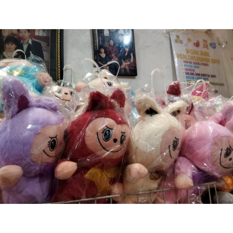 BONEKA LABUBU 45 CM
