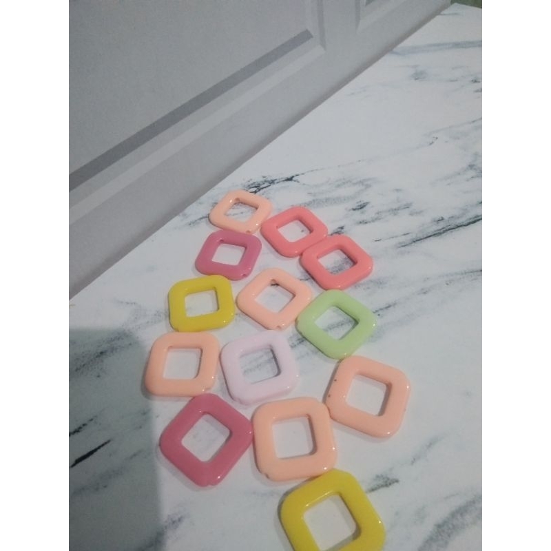 manik manik persegi (10pcs)
