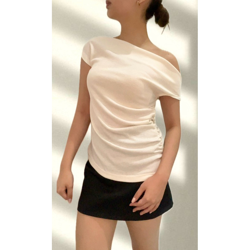 Avery Top