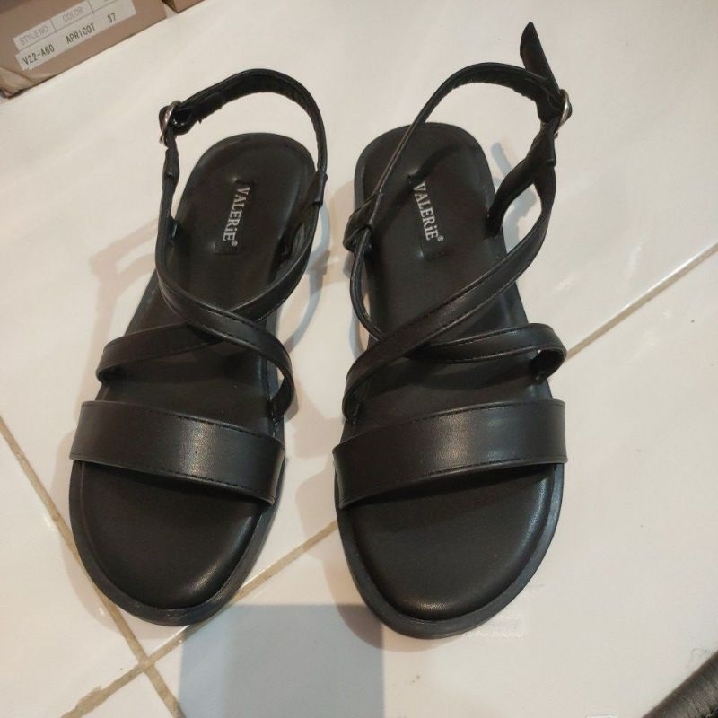 flat tali belakang