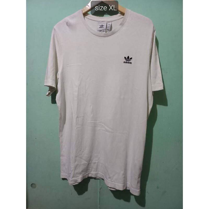 tshirt adidas