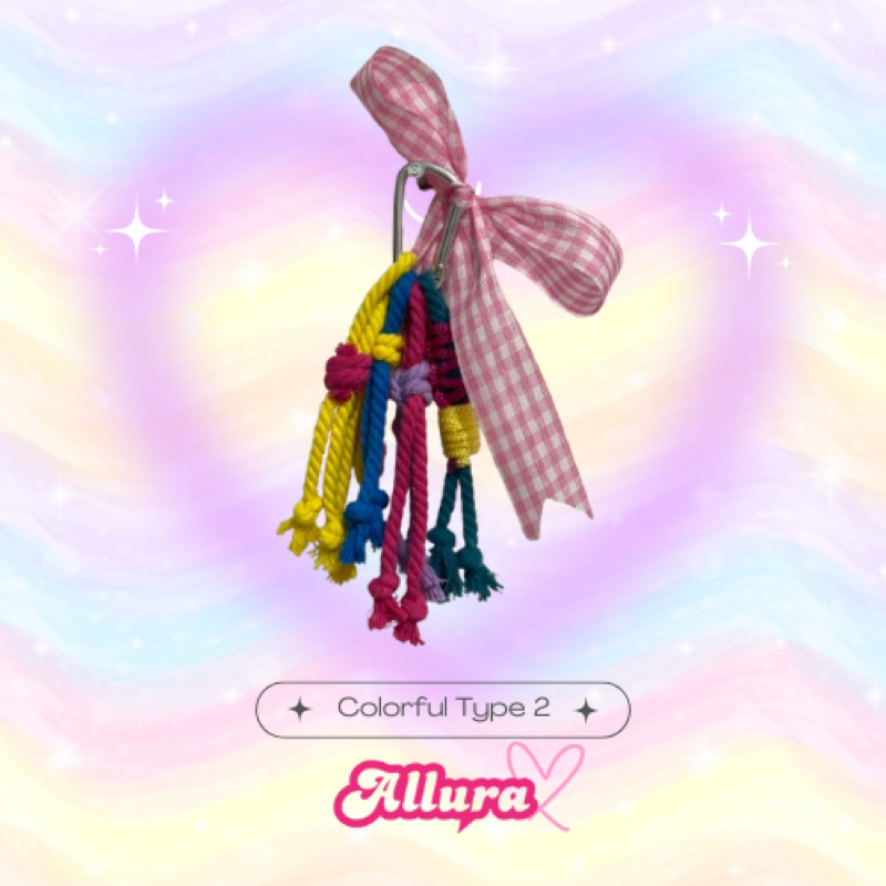 Bag charm macrame pita