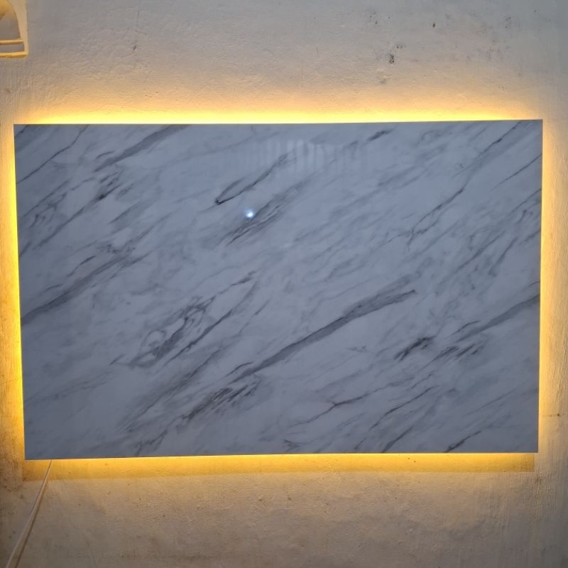 Backdrop TV + lampu LED