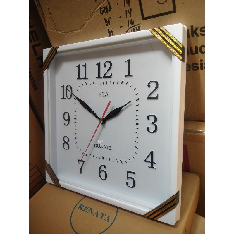 Jam Dinding Persegi Esa polos 850