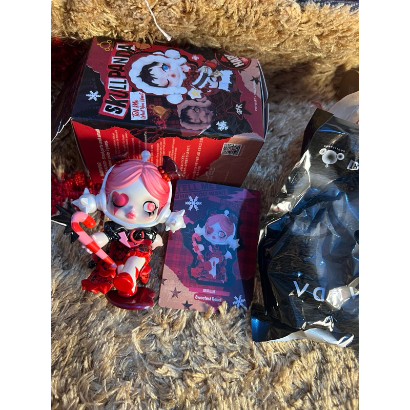 skullpanda christmas selected