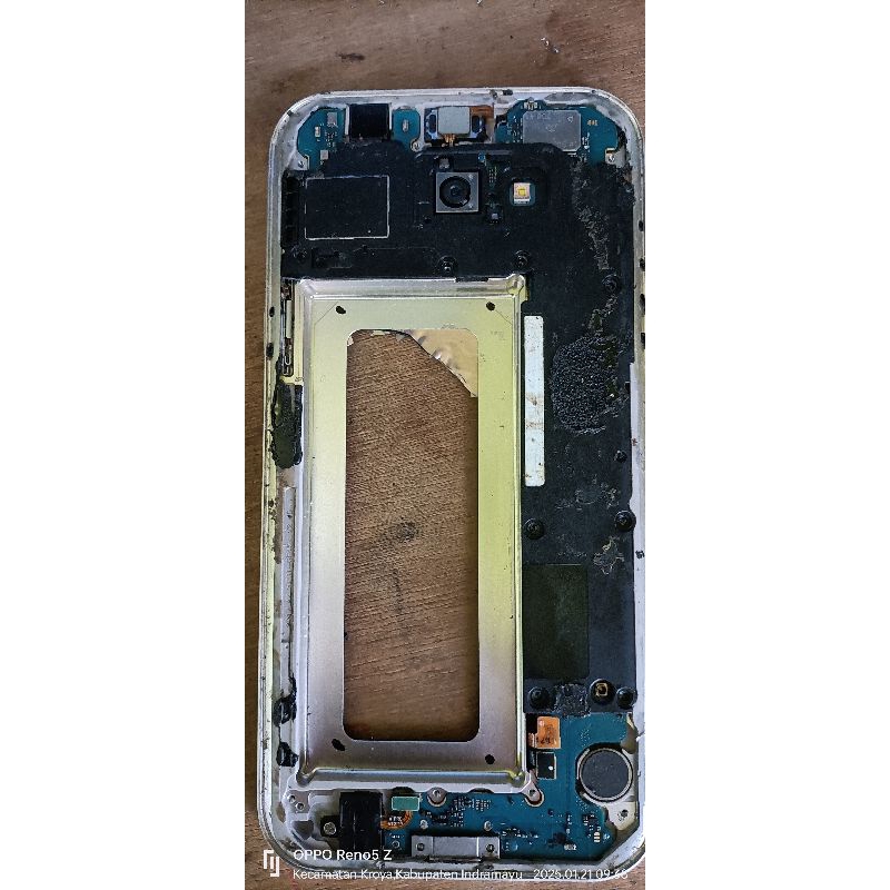 SAMSUNG A7
