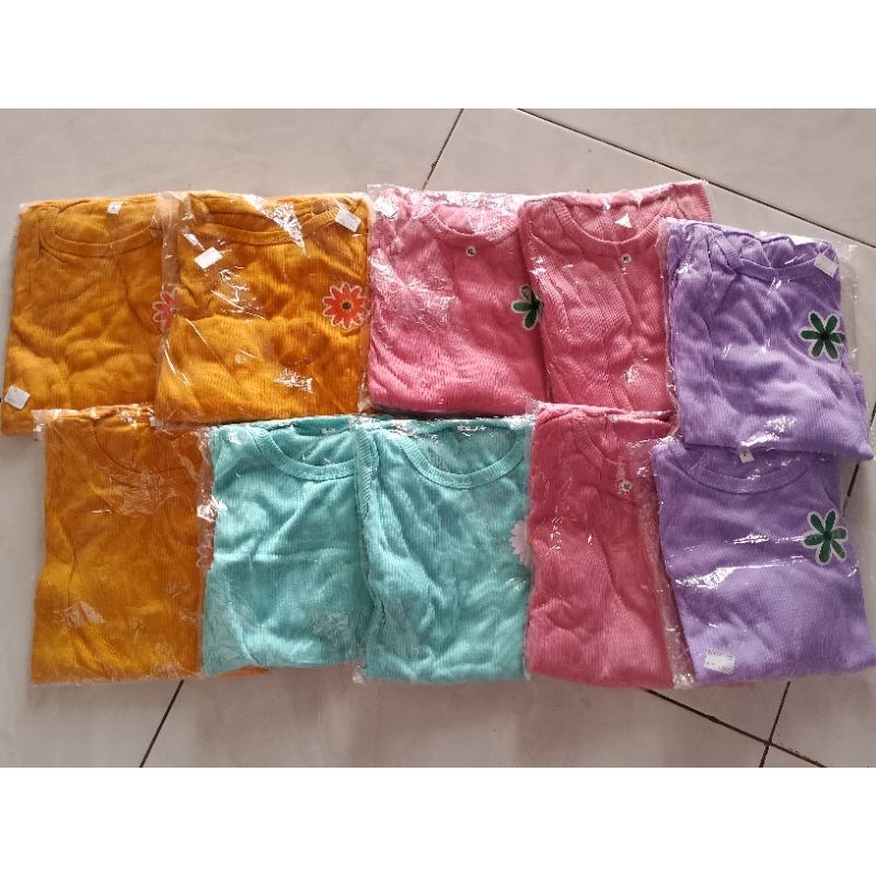 setelan anak perempuan