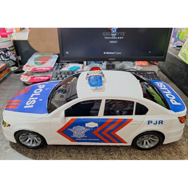Patroli Polisi Mainan.