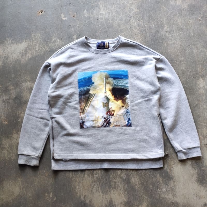Crewneck art print apollo