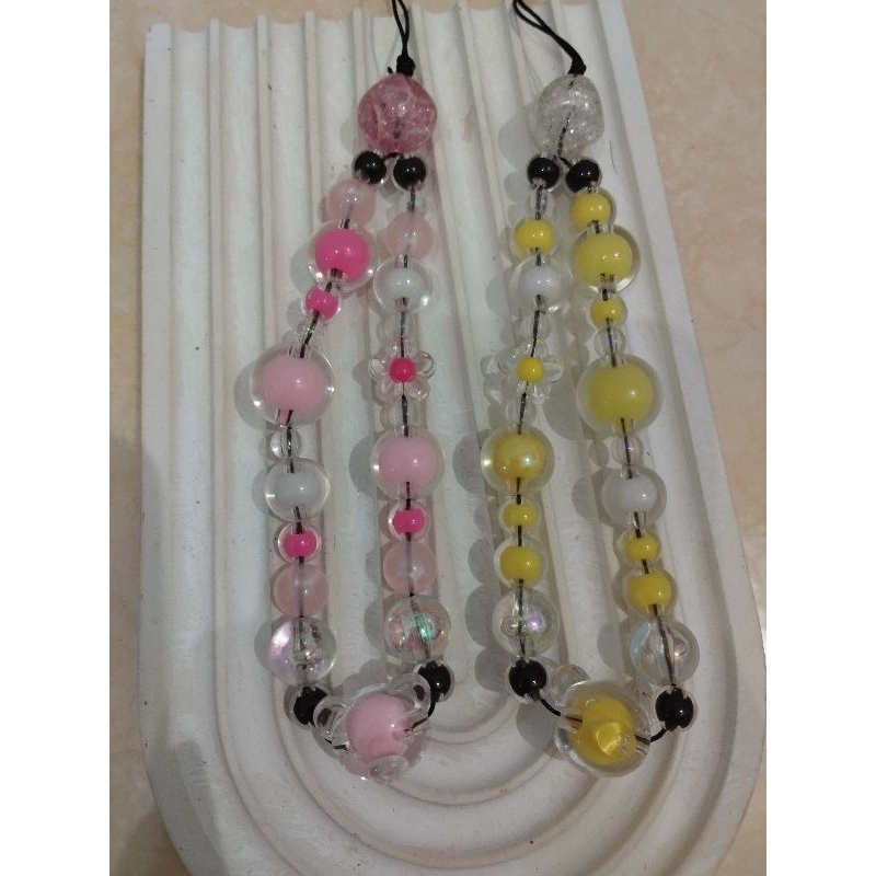 phonestrap dengan manik2 isi!