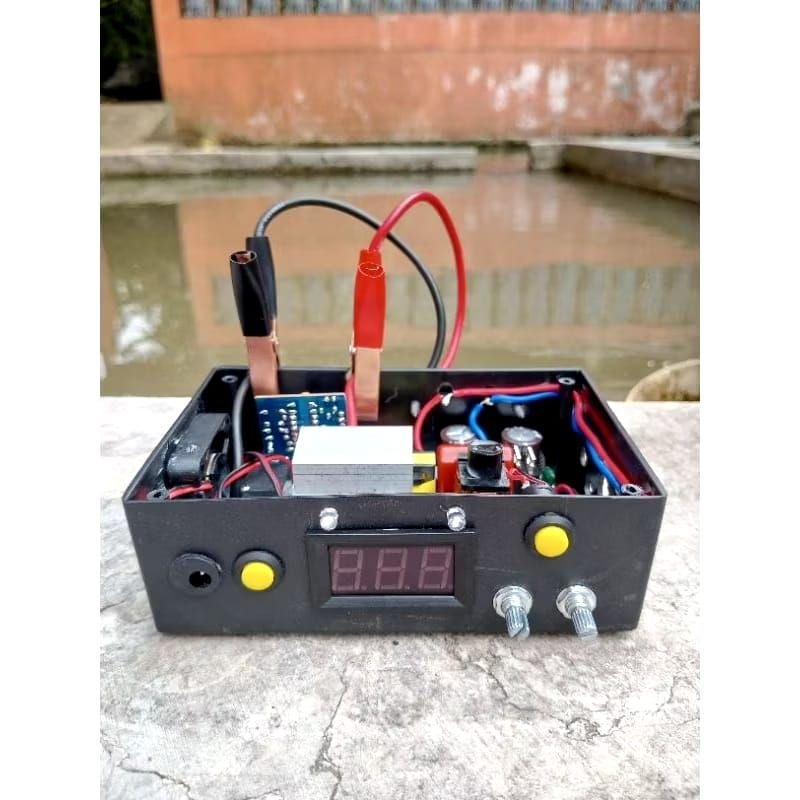 PDC 2pett voltmeter