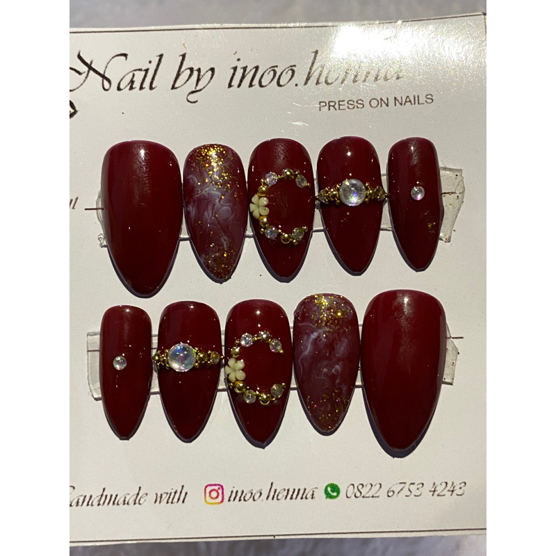 PRESS ON NAILS WEDDING