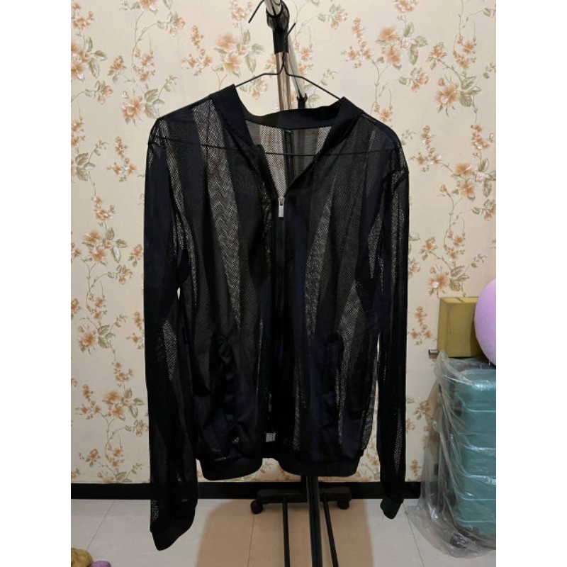 Outer Transparan Hitam