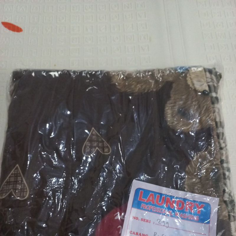 Selimut Tebal Besar Anak Adem Preloved