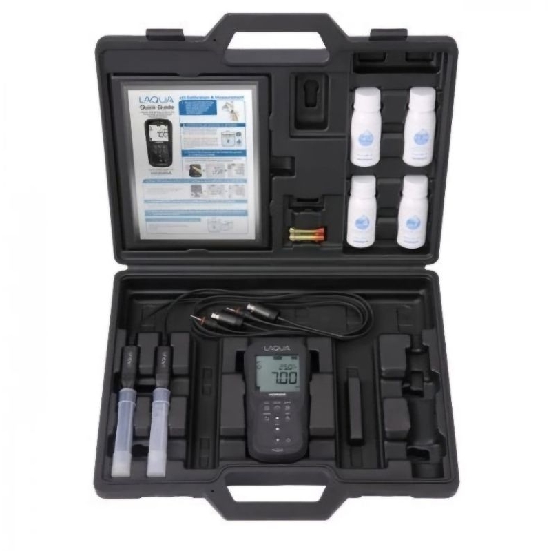 Horiba PC220 pH/ORP/Conductivity/Resistivity/Total Dissolved Solids/Salinity/Temperature Meter