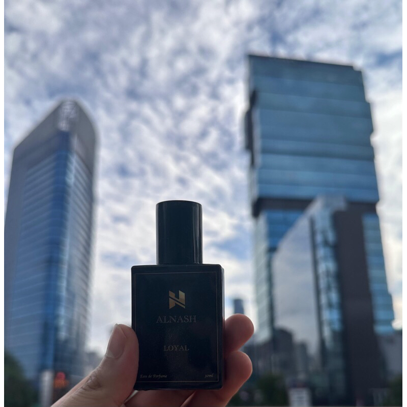 LOYAL PARFUME