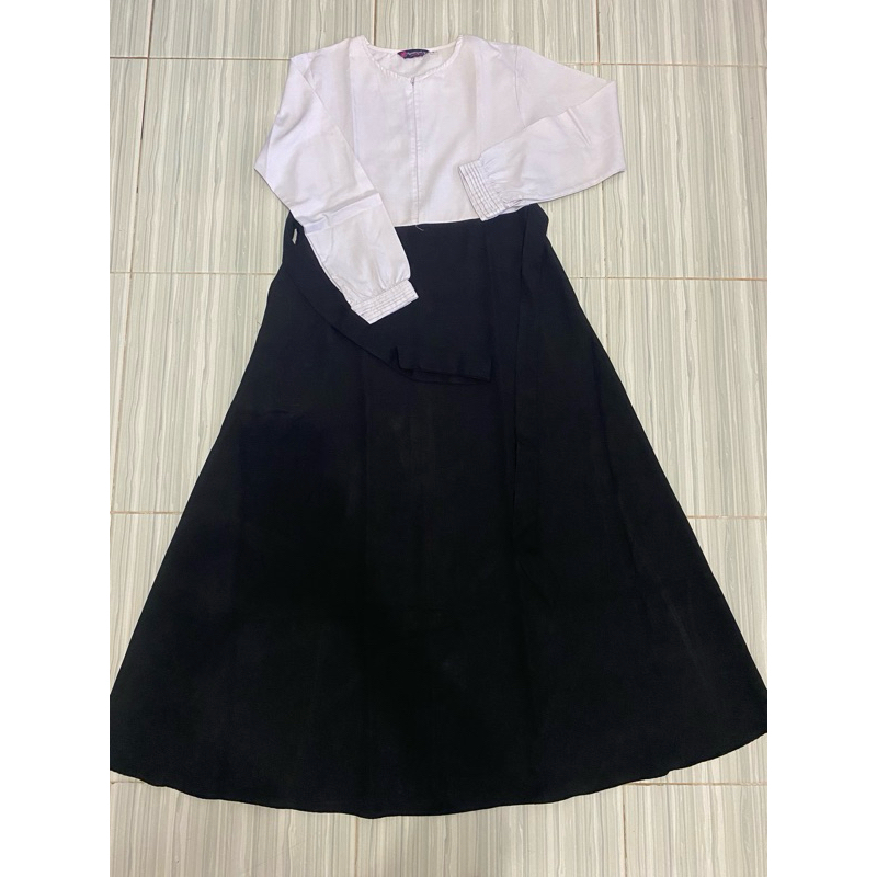 Gamis Hitam Putih