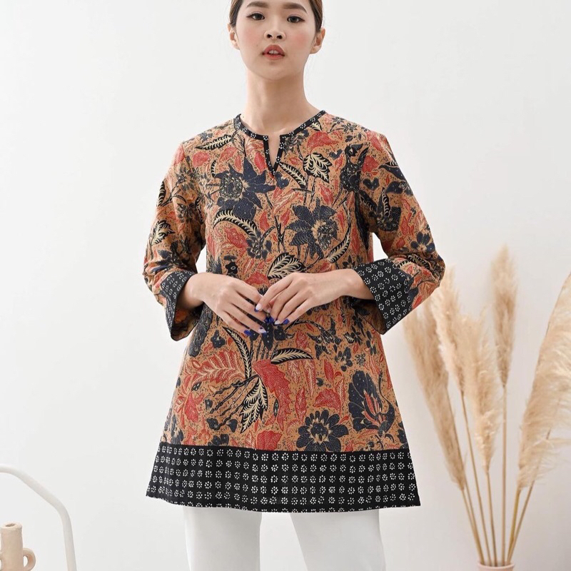 ATASAN BATIK SRAGEN