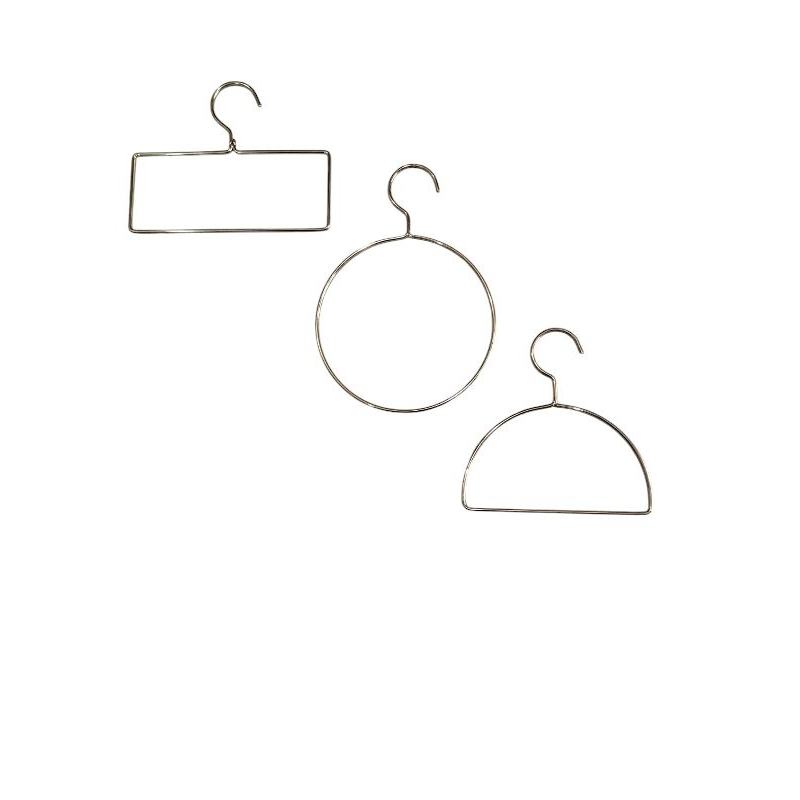 hanger jilbab